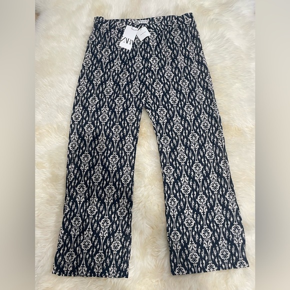 NWT - never worn. Zara The Ava print pants - Picture 5 of 5